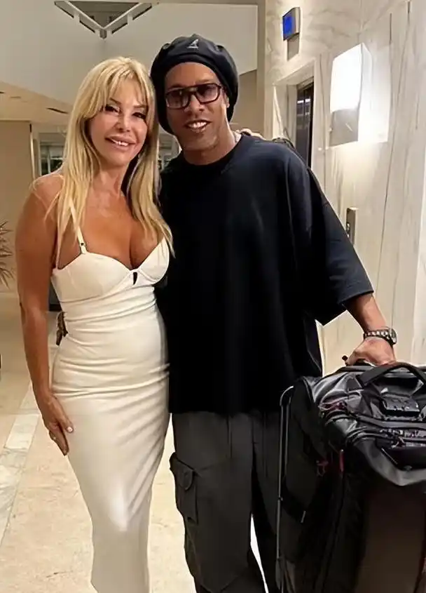 造成了打击 造成了打击